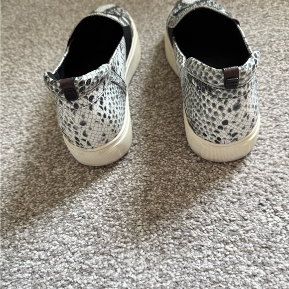 RUDSAK Monochrome Snake Print Platform Shoes - Picture 3 of 8